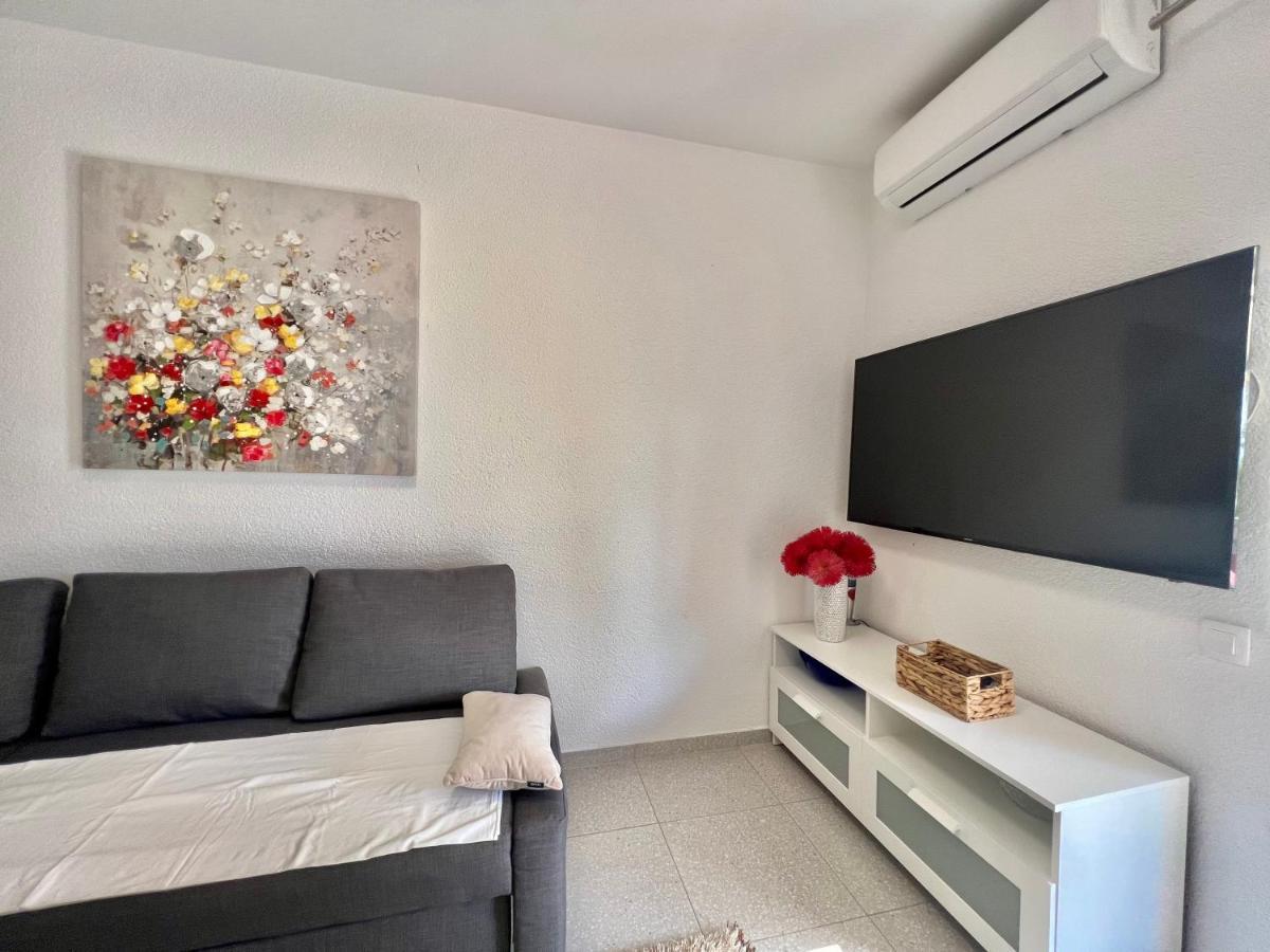 Apartmani Ana Dramalj Exterior photo
